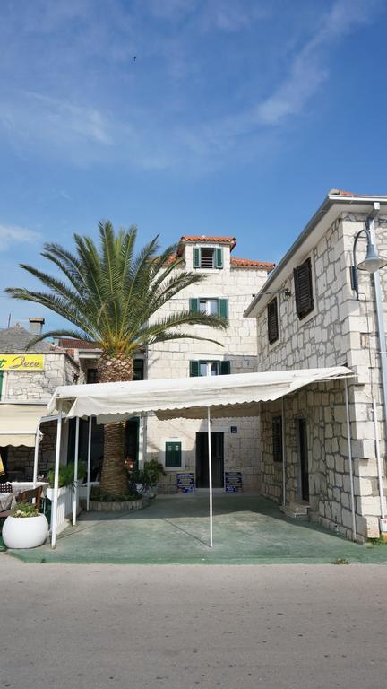 Guest House Jere Old Town Rogoznica  Ngoại thất bức ảnh