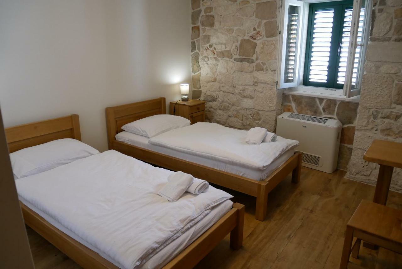 Guest House Jere Old Town Rogoznica  Ngoại thất bức ảnh
