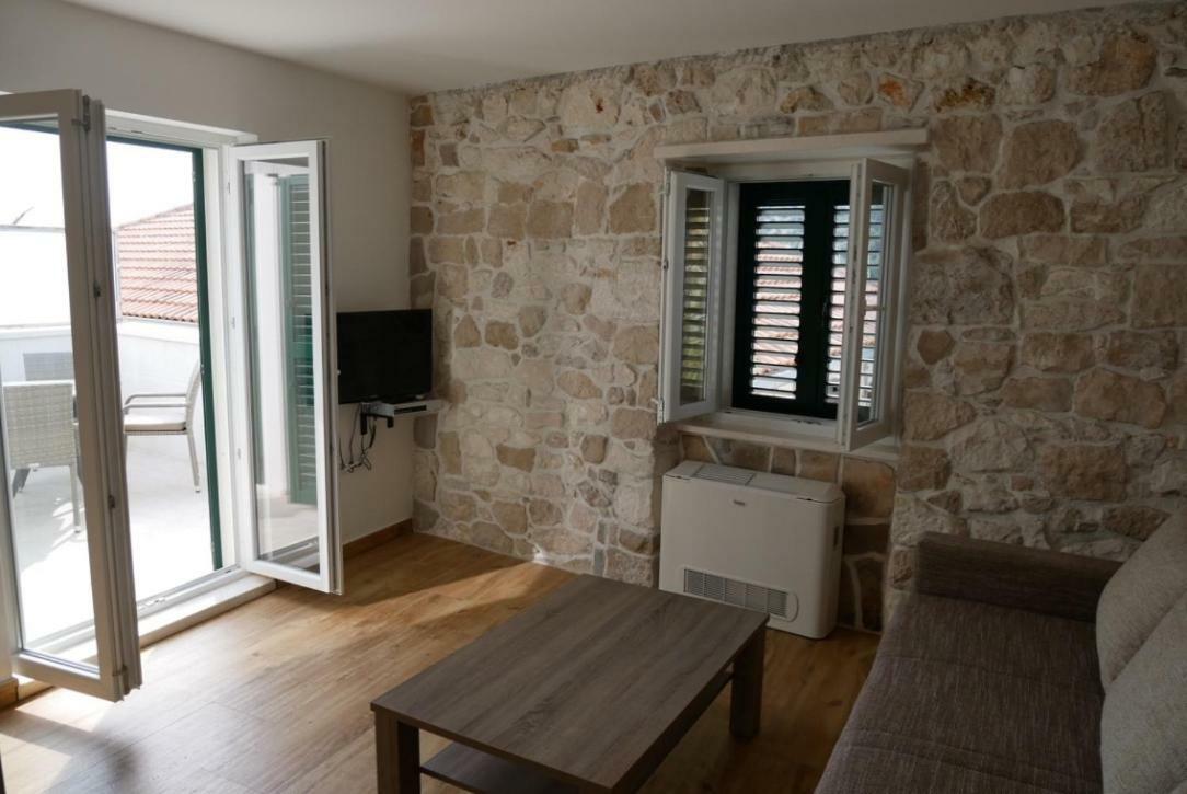 Guest House Jere Old Town Rogoznica  Ngoại thất bức ảnh